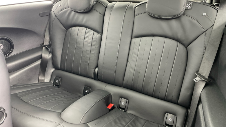 MINI Hatchback 135kW Cooper S Level 3 33kWh 3dr Auto Electric Hatchback